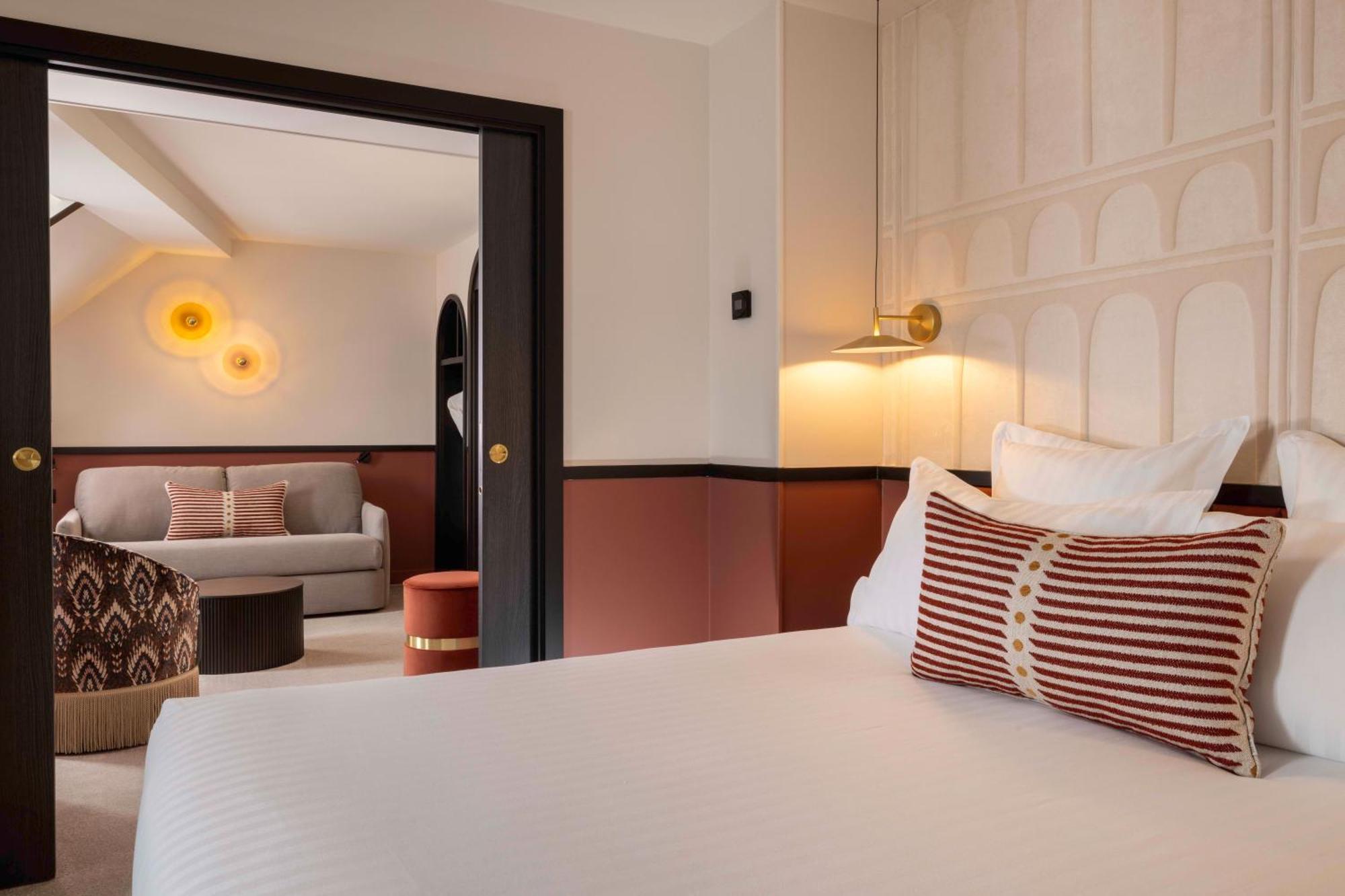 Hotel Grand Coeur Latin Paris Exterior photo